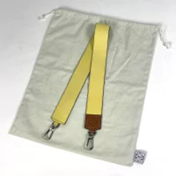 Loewe Barcelona Shoulder Bag Crossbody Leather White Yellow Multicolor